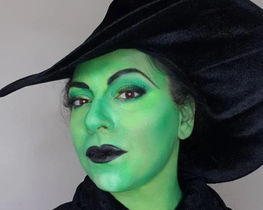 Meet Eleni, our Wardrobe Stylist and Makeup Guru