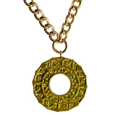 disco medallian gold pimp 1970s 1980s chain