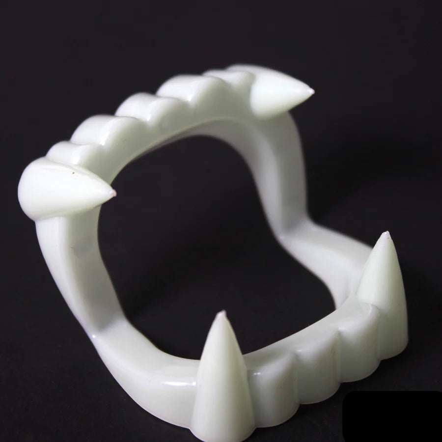 Vampire Teeth - Glow in the Dark