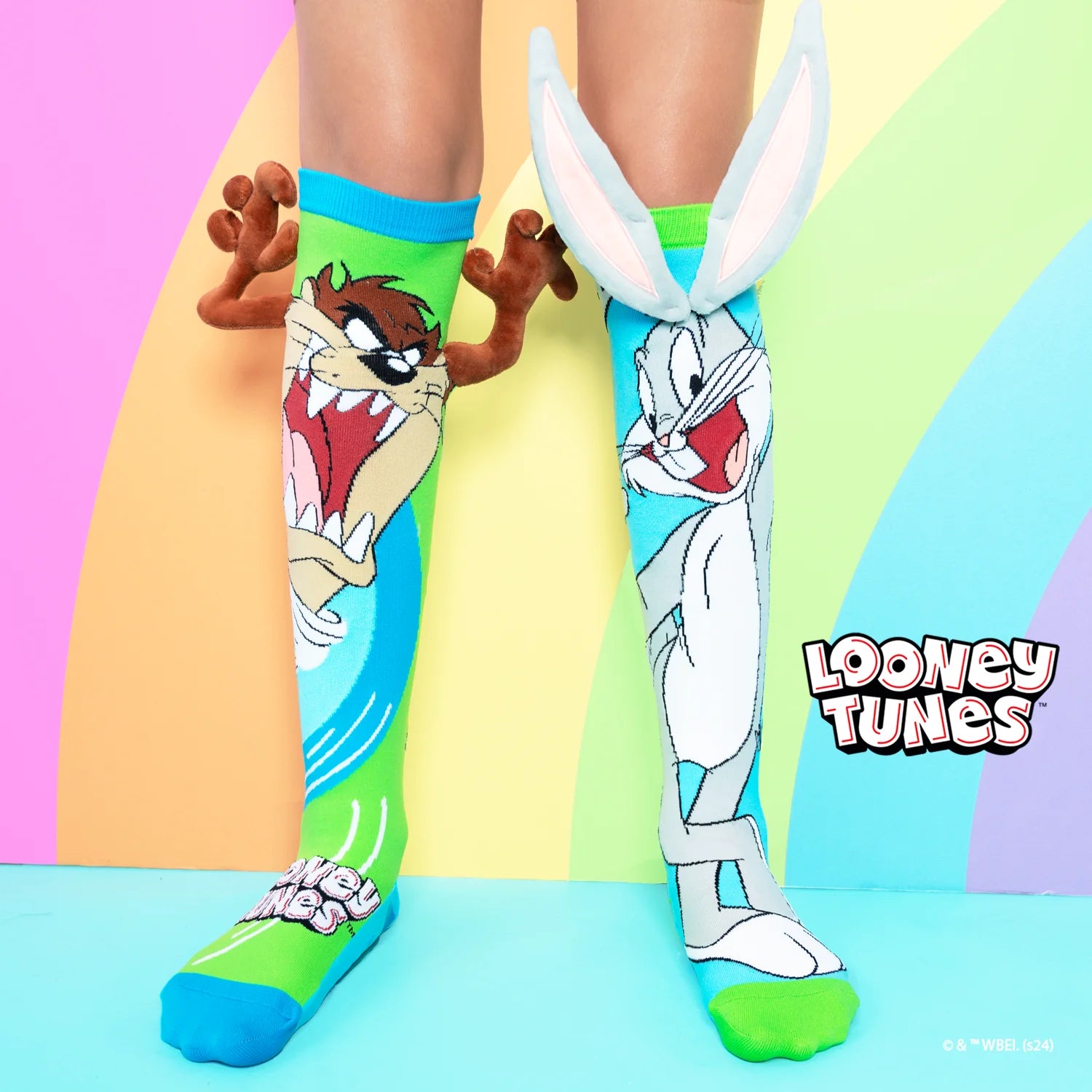 BUGS BUNNY SOCKS looney tunes madmia