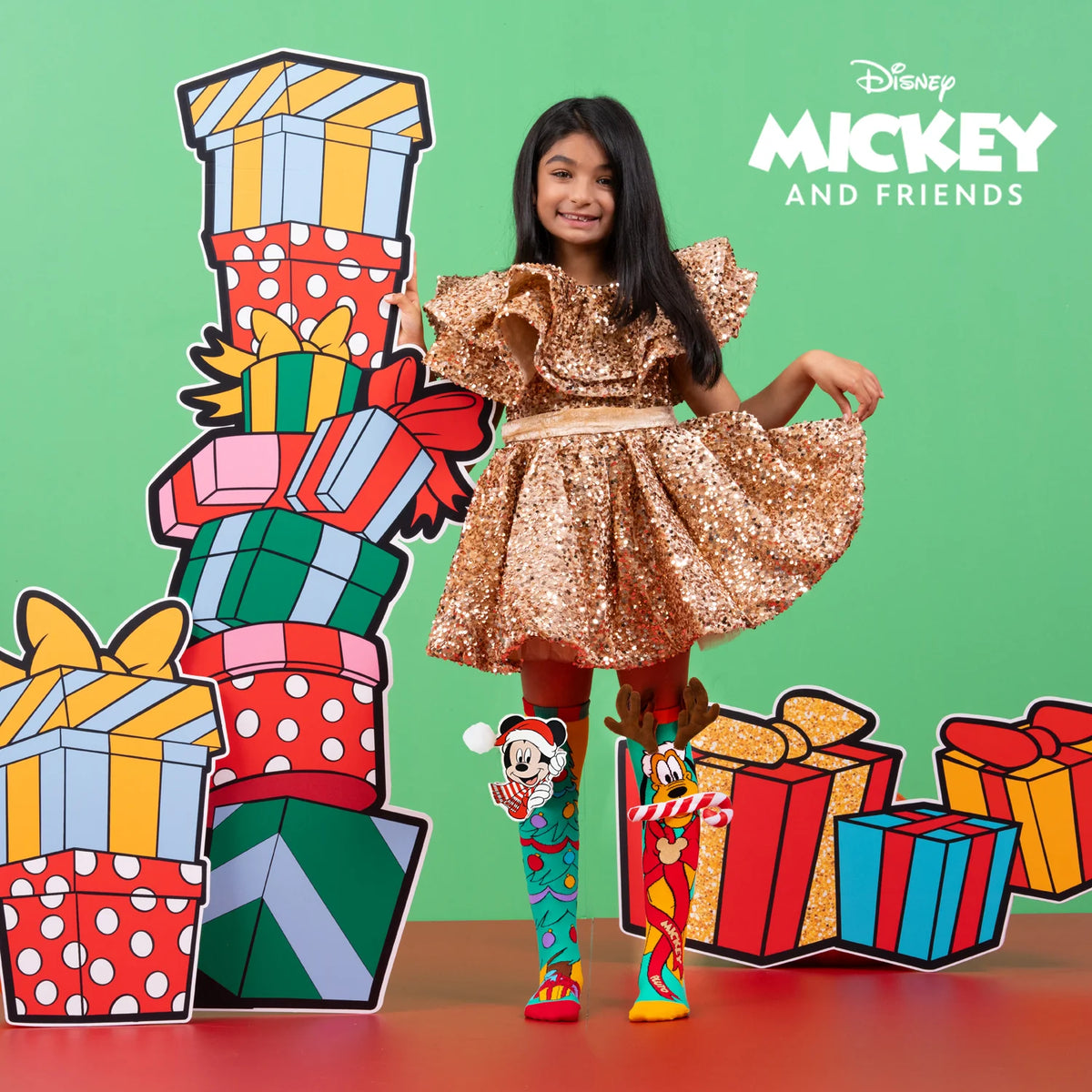 Mickeys Christmas Socks madmia gift