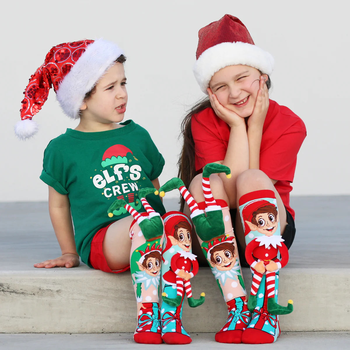 elf on shelf socks madmia