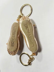 Pointe shoe keyring 