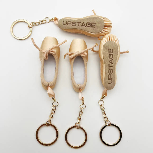 Pointe shoe keyring 
