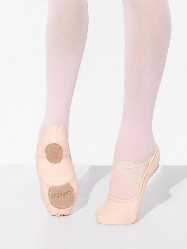hanami-canvas-ballet-shoe-light-pink.jpg